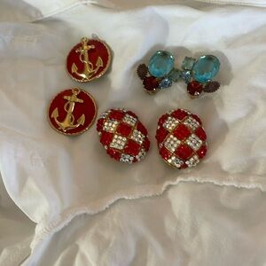 Clip on earrings. Vintage